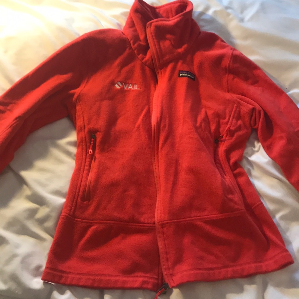 Women’s cut Patagonia zip up